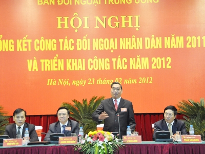 ส่งเสริมการทูตประชาชนในยุคใหม่